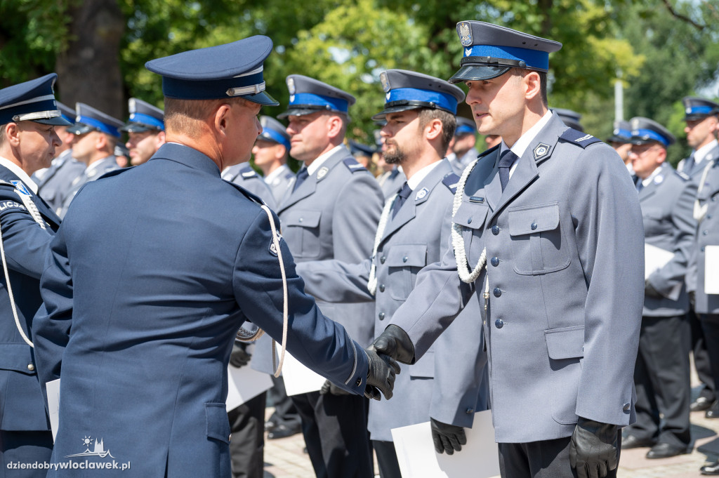 Awanse dla włocławskich policjantów
