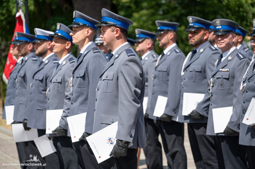 Awanse dla włocławskich policjantów