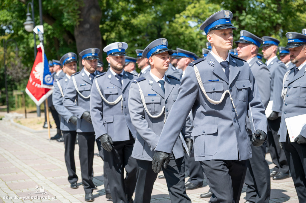 Awanse dla włocławskich policjantów
