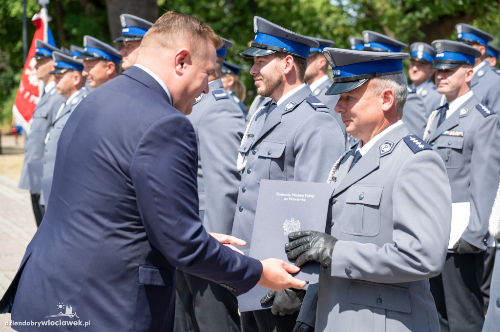 Awanse dla włocławskich policjantów