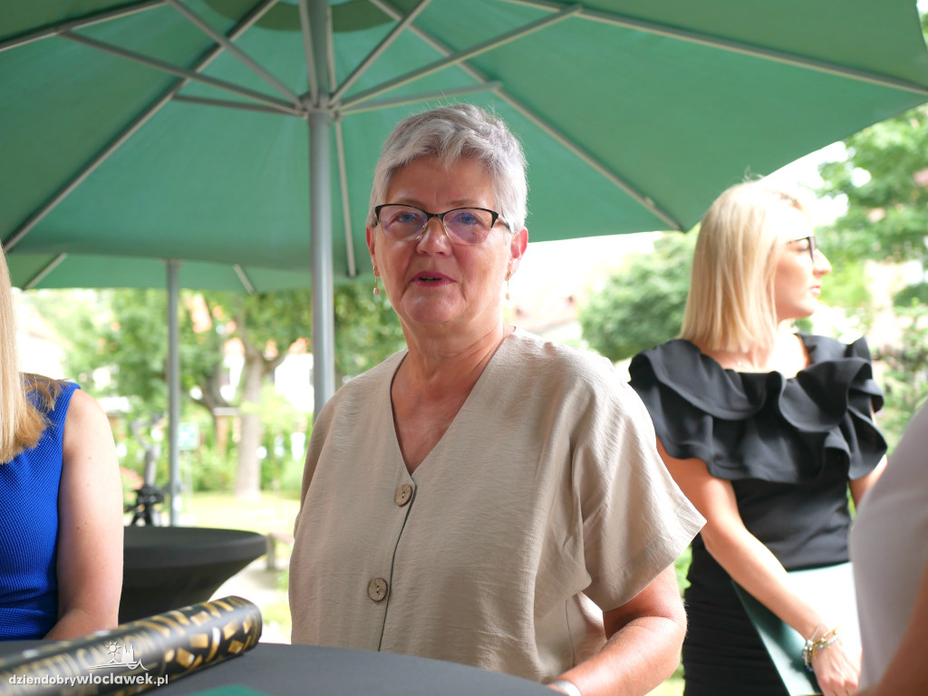 Przekazanie samochodu dla DPS z ul. Nowomiejskiej