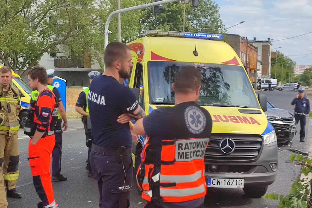 Wypadek na skrzyżowaniu Okrężnej ze Stodólną