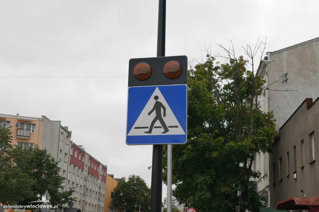 Wysepka na al. Chopina gotowa