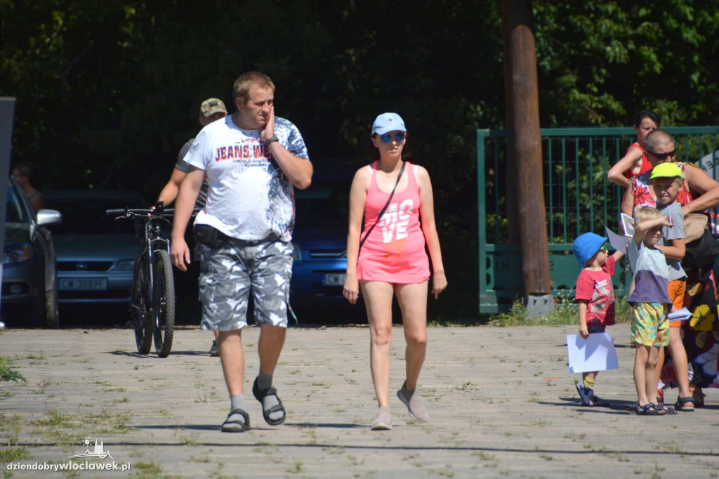 Piknik militarny na strzelnicy PZŁ
