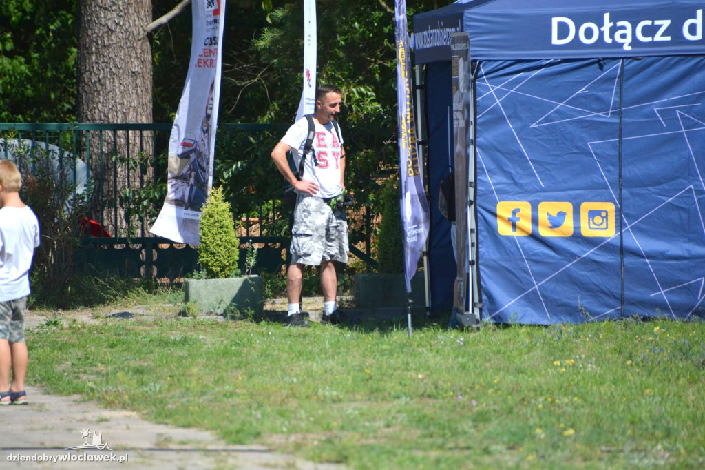 Piknik militarny na strzelnicy PZŁ
