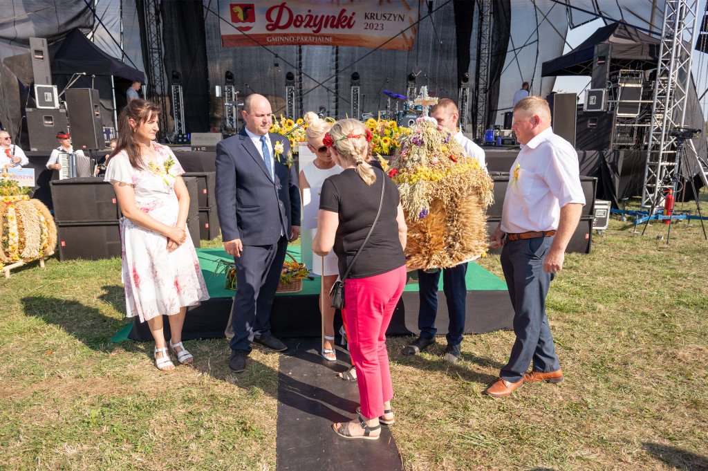 Dożynki gminno-parafialne w Kruszynie