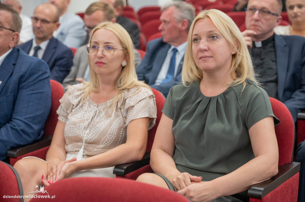 Uroczystość wręczenia voucherów w ramach Rządowego Programu Odbudowy Zabytków