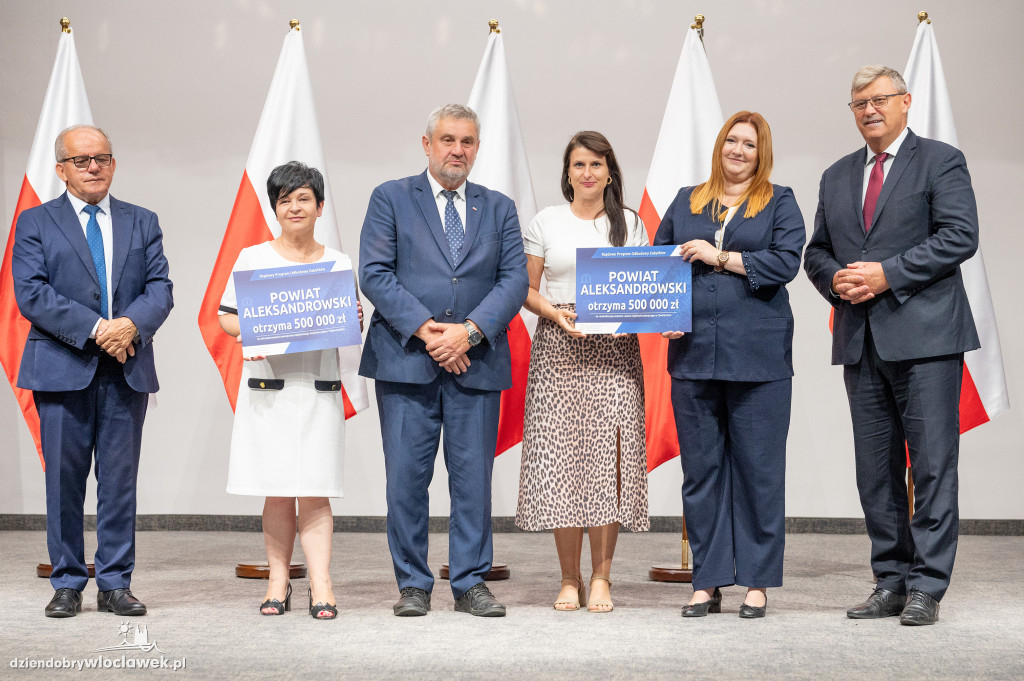 Uroczystość wręczenia voucherów w ramach Rządowego Programu Odbudowy Zabytków