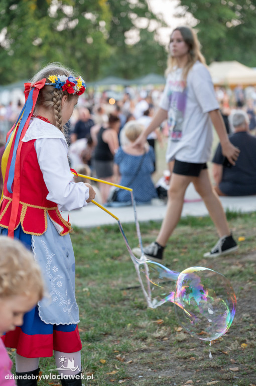 Koncert Alicji Deickiej na dożynkach w Brześciu Kujawskim