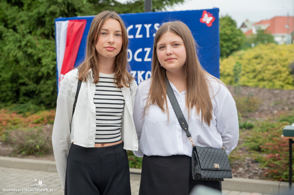 Rozpoczęcie roku szkolnego w SP nr 1 Brześć Kujawski