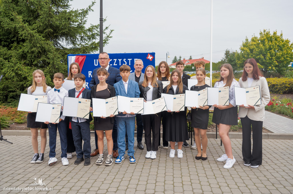 Rozpoczęcie roku szkolnego w SP nr 1 Brześć Kujawski