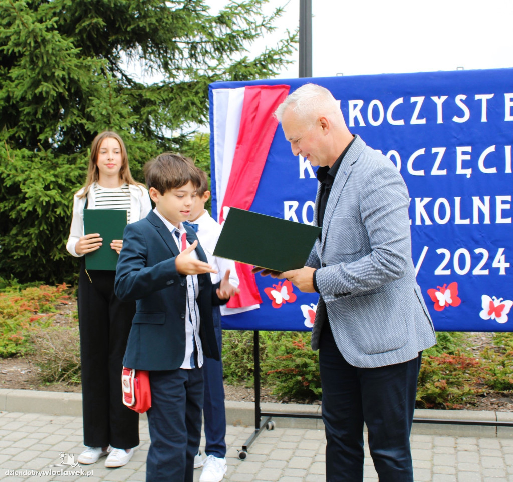 Rozpoczęcie roku szkolnego w SP nr 1 Brześć Kujawski