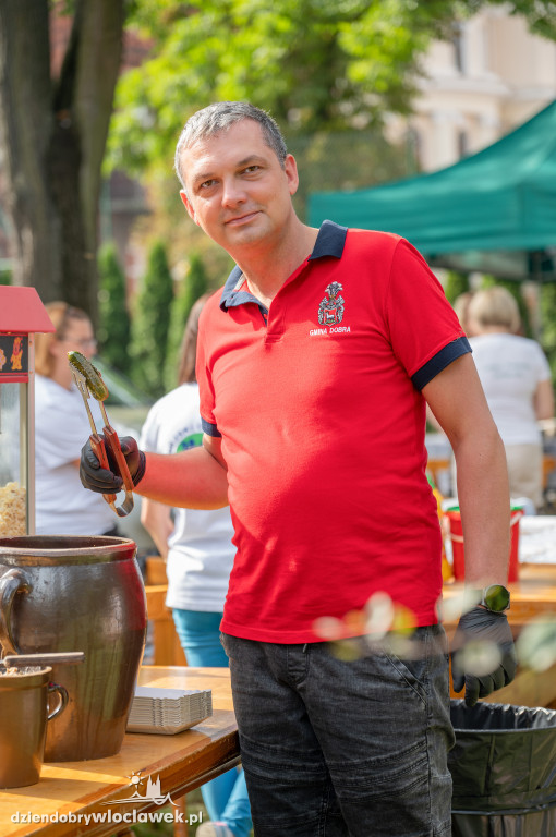 Festyn na dziedzińcu Wyższego Seminarium Duchownego