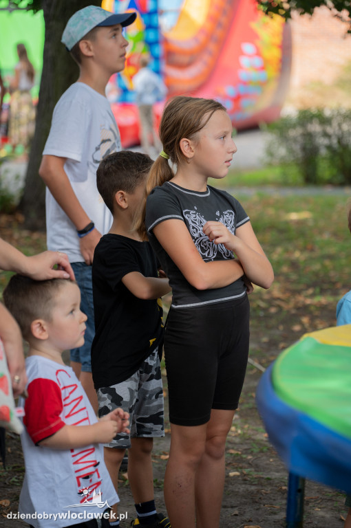 Festyn na dziedzińcu Wyższego Seminarium Duchownego