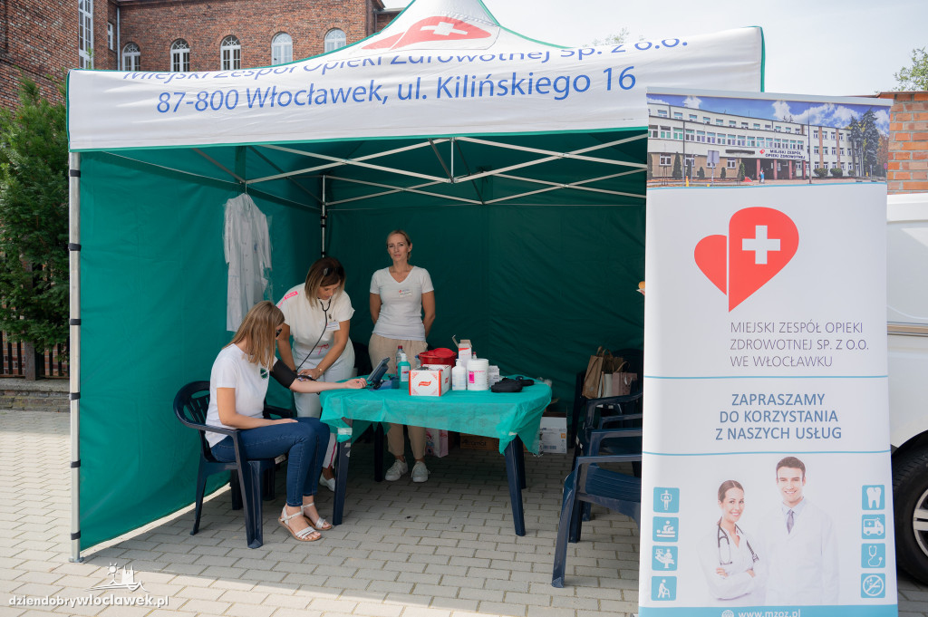 Festyn na dziedzińcu Wyższego Seminarium Duchownego