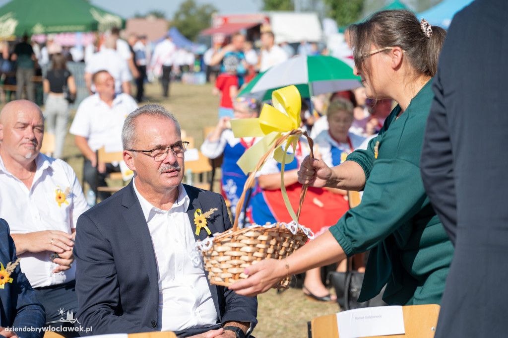 Powiatowo-Gminno-Parafialne Dożynki w Grabkowie