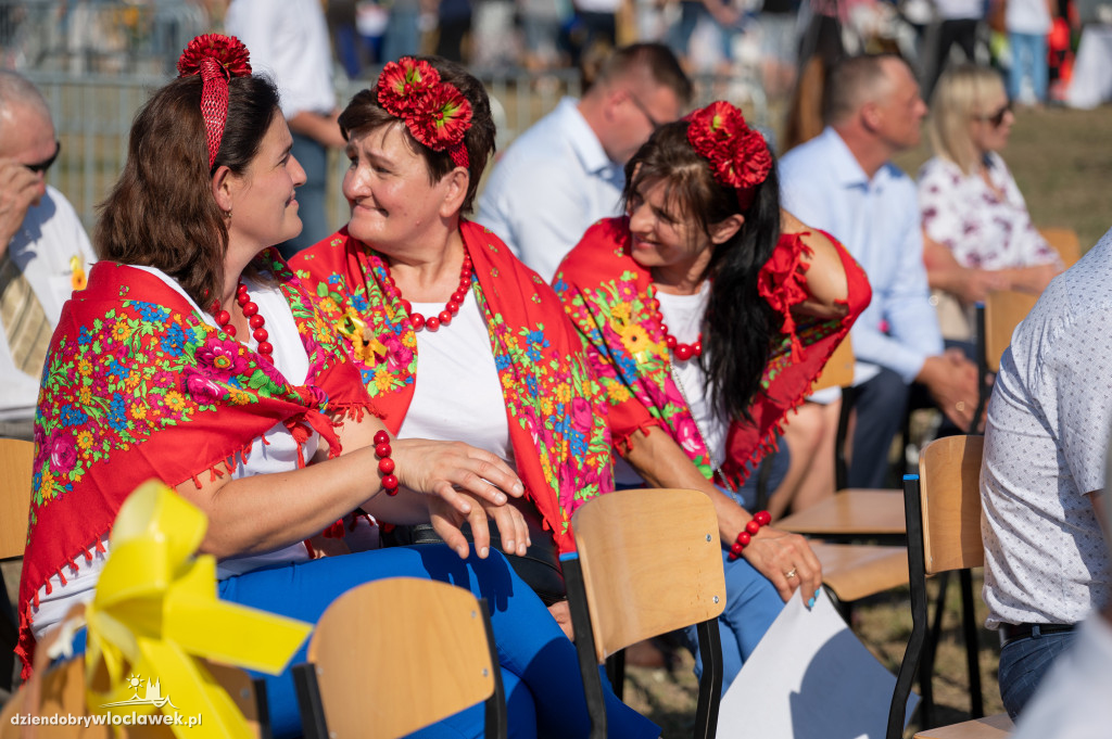 Powiatowo-Gminno-Parafialne Dożynki w Grabkowie
