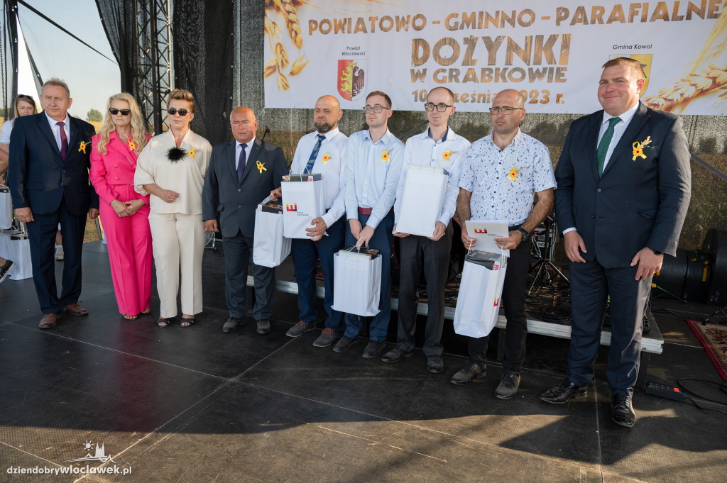 Powiatowo-Gminno-Parafialne Dożynki w Grabkowie