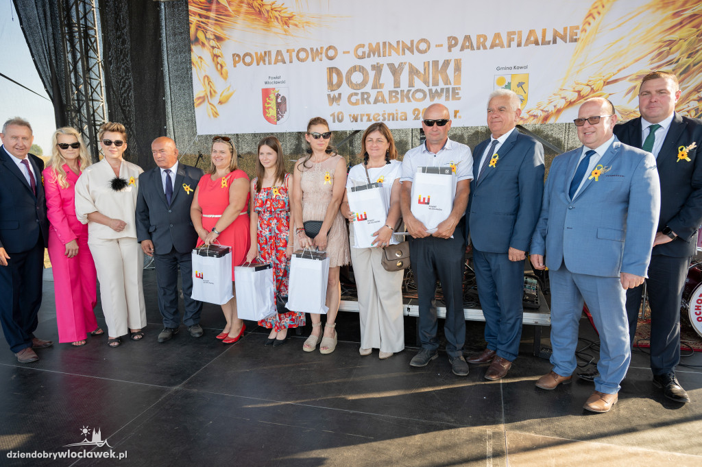 Powiatowo-Gminno-Parafialne Dożynki w Grabkowie