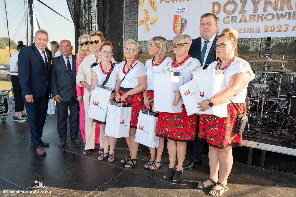 Powiatowo-Gminno-Parafialne Dożynki w Grabkowie