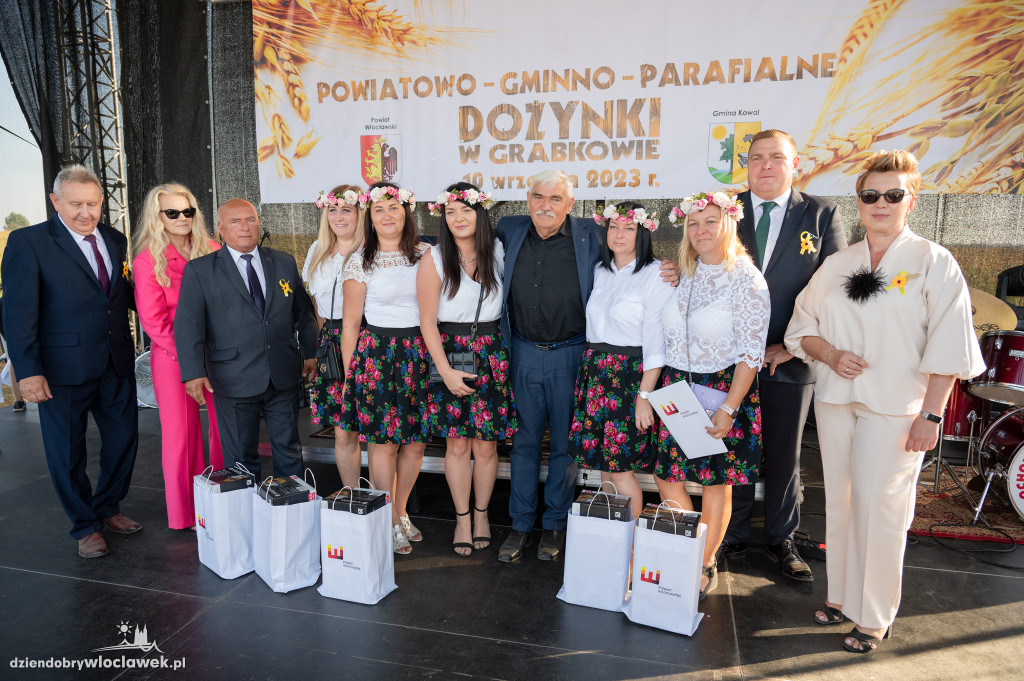 Powiatowo-Gminno-Parafialne Dożynki w Grabkowie