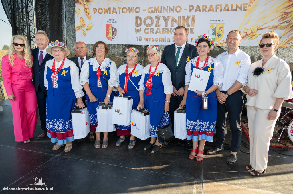Powiatowo-Gminno-Parafialne Dożynki w Grabkowie