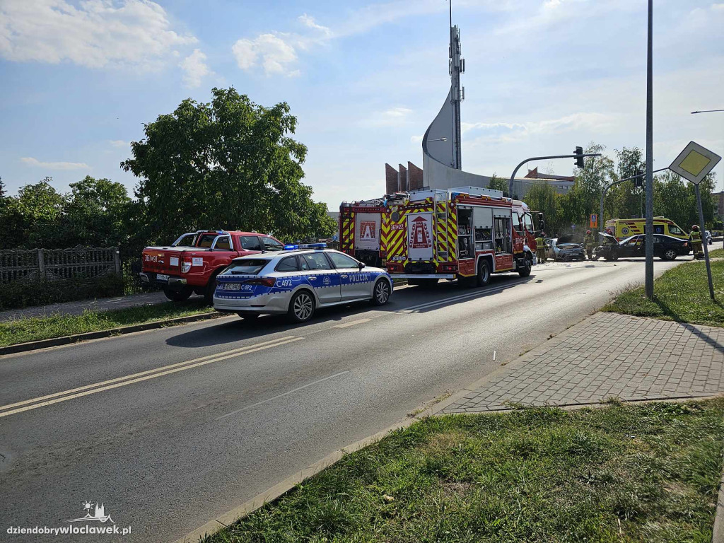 Wypadek na skrzyżowaniu Robotniczej i Kapitulnej