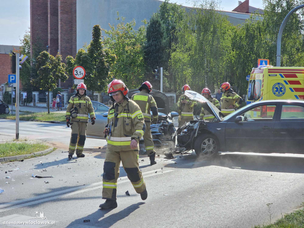 Wypadek na skrzyżowaniu Robotniczej i Kapitulnej