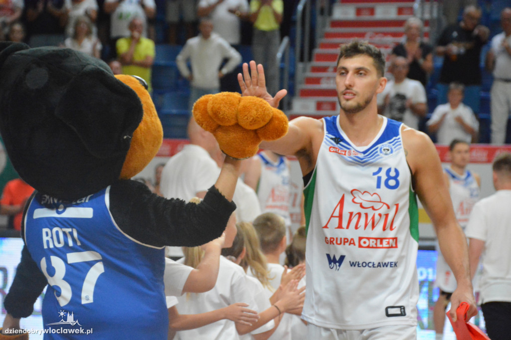 Anwil Włocławek vs. VEF Ryga na ANWIL Basketball Cup