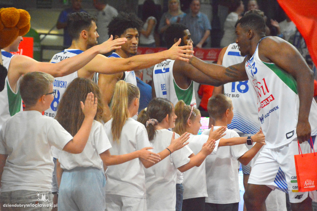 Anwil Włocławek vs. VEF Ryga na ANWIL Basketball Cup