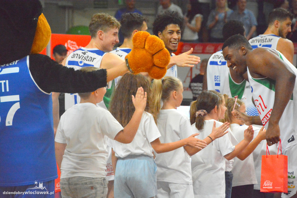 Anwil Włocławek vs. VEF Ryga na ANWIL Basketball Cup