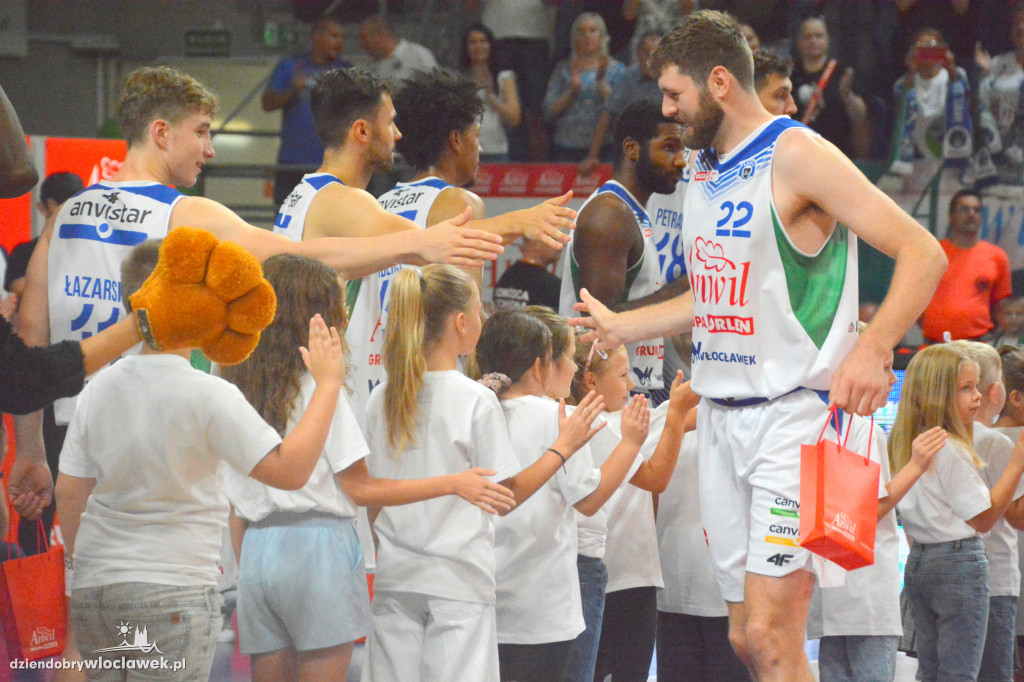 Anwil Włocławek vs. VEF Ryga na ANWIL Basketball Cup
