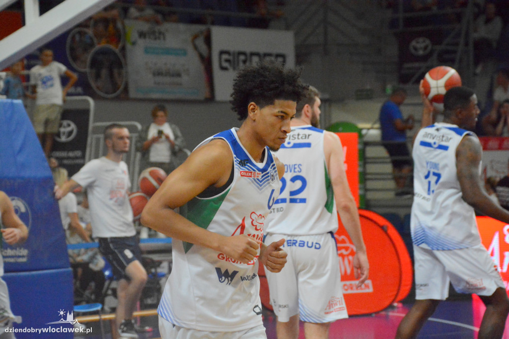 Anwil Włocławek vs. VEF Ryga na ANWIL Basketball Cup