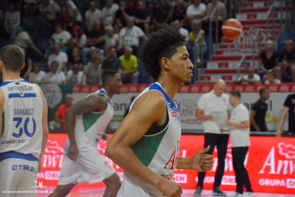 Anwil Włocławek vs. VEF Ryga na ANWIL Basketball Cup