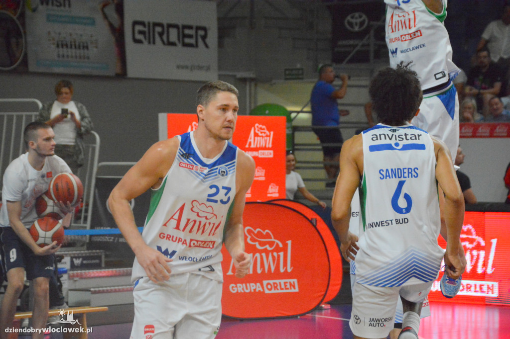 Anwil Włocławek vs. VEF Ryga na ANWIL Basketball Cup