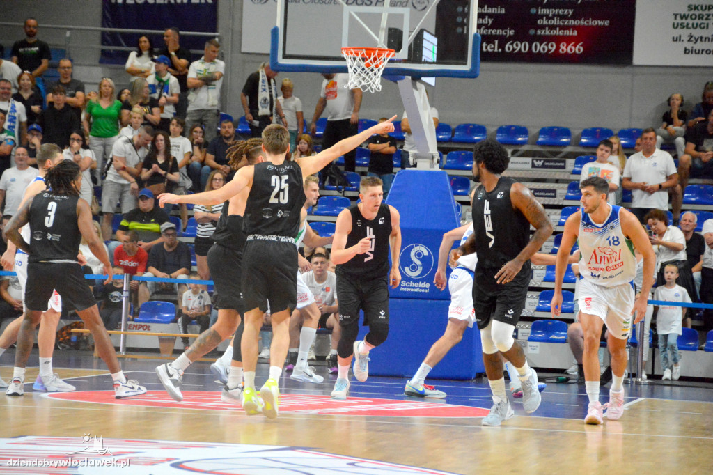 Anwil Włocławek vs. VEF Ryga na ANWIL Basketball Cup