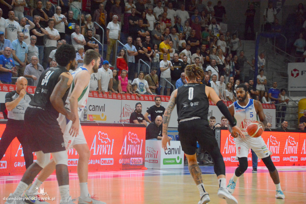 Anwil Włocławek vs. VEF Ryga na ANWIL Basketball Cup