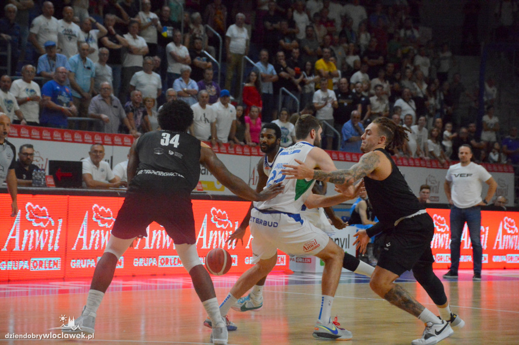 Anwil Włocławek vs. VEF Ryga na ANWIL Basketball Cup