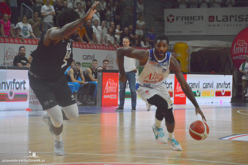 Anwil Włocławek vs. VEF Ryga na ANWIL Basketball Cup