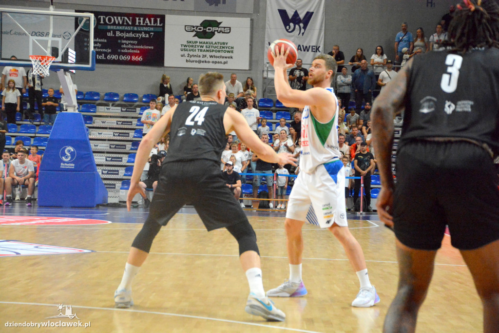 Anwil Włocławek vs. VEF Ryga na ANWIL Basketball Cup