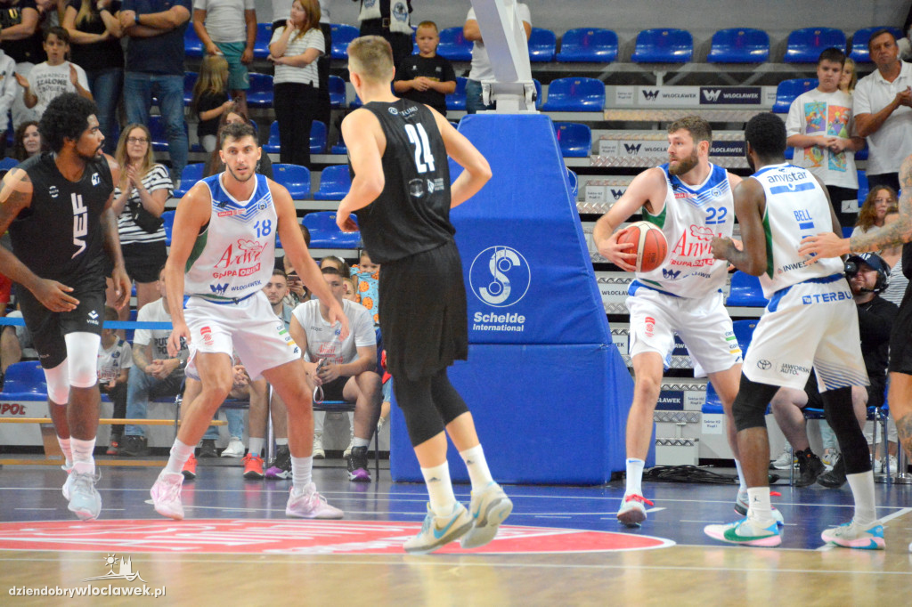 Anwil Włocławek vs. VEF Ryga na ANWIL Basketball Cup