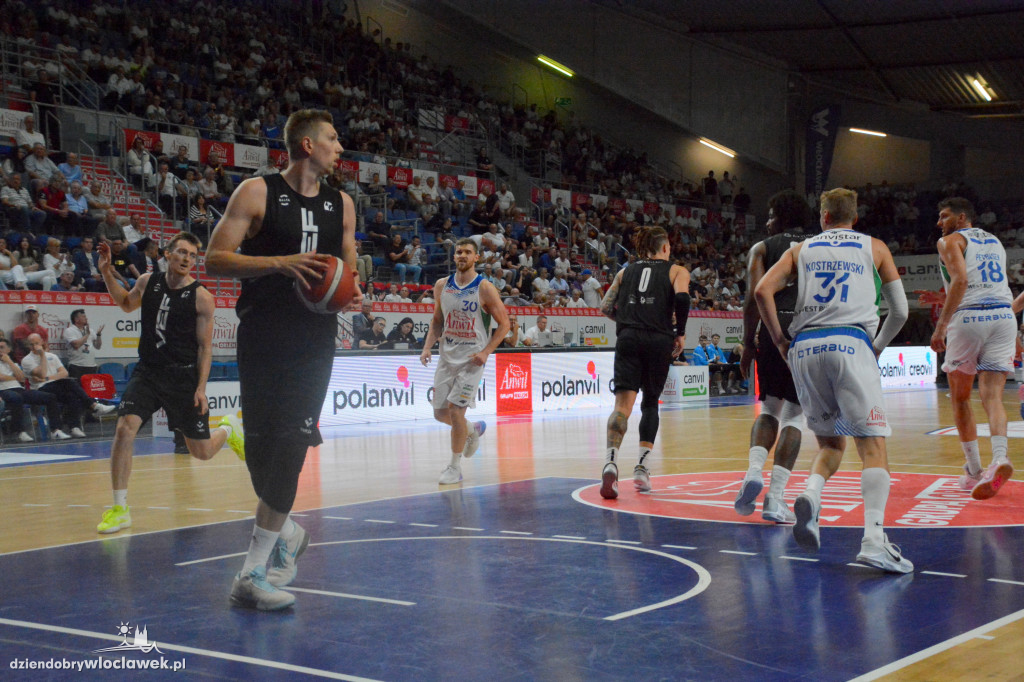 Anwil Włocławek vs. VEF Ryga na ANWIL Basketball Cup