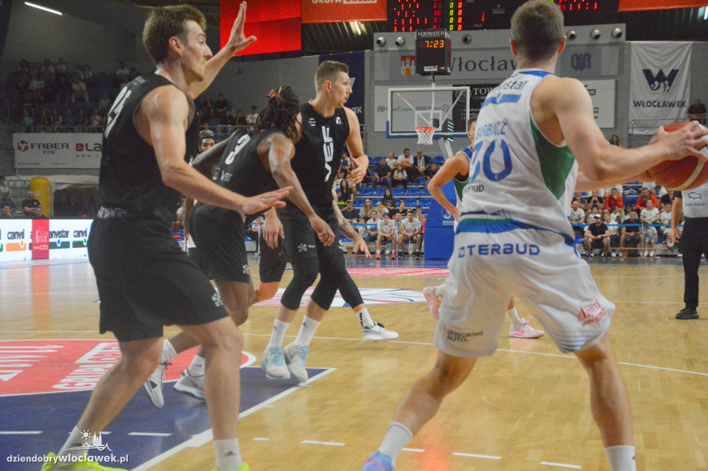 Anwil Włocławek vs. VEF Ryga na ANWIL Basketball Cup