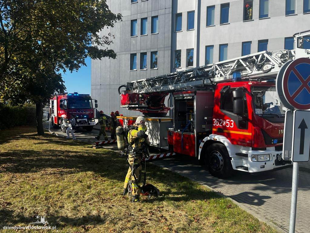 Ćwiczenia straży w Urzędzie Skarbowym