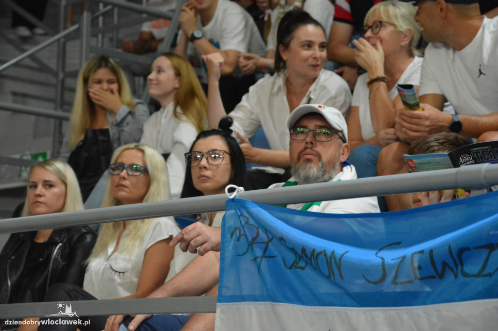 Kibice Anwilu na meczu z Treflem 24.09.2023