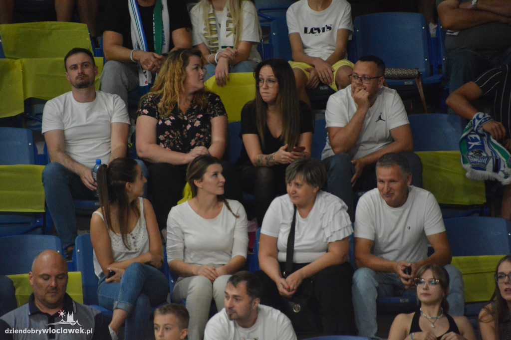 Kibice Anwilu na meczu z Treflem 24.09.2023