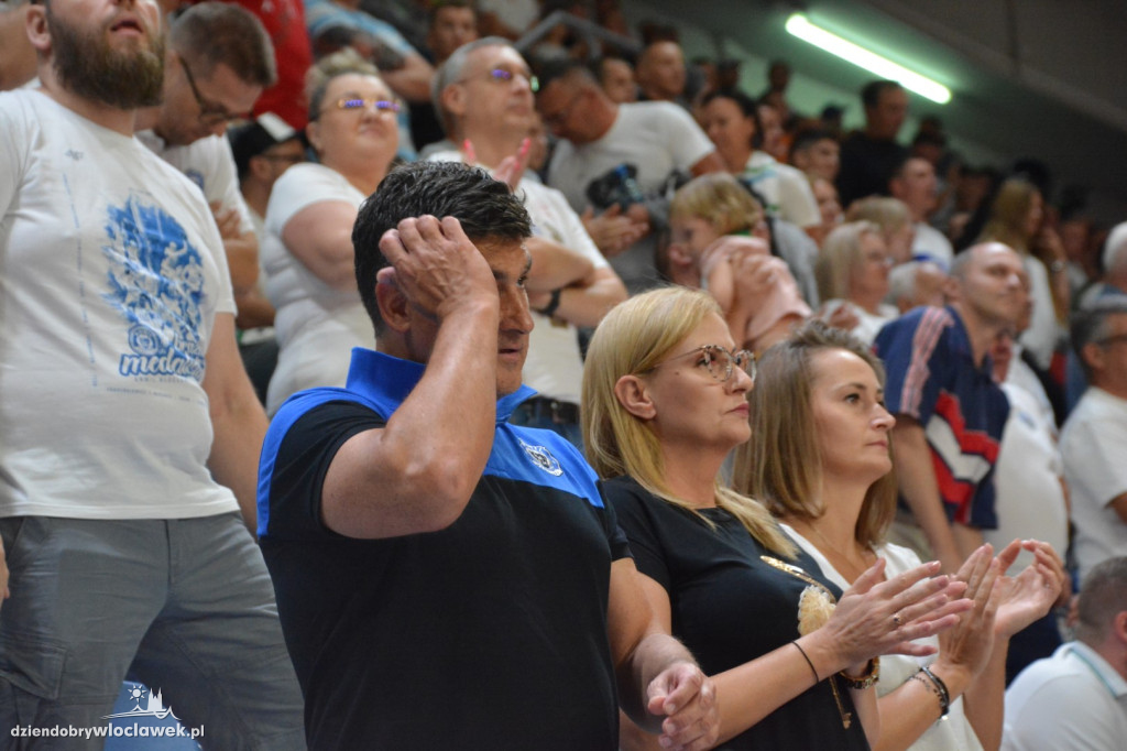 Kibice Anwilu na meczu z Treflem 24.09.2023