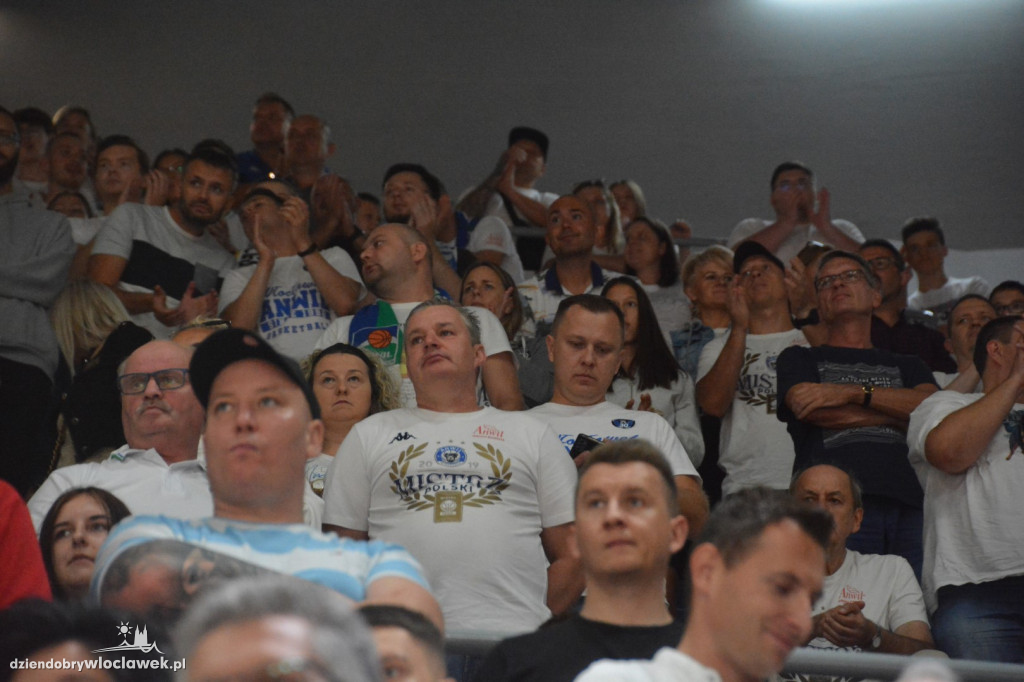Kibice Anwilu na meczu z Treflem 24.09.2023