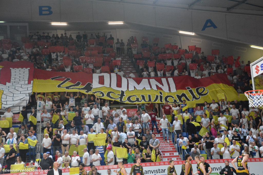 Kibice Anwilu na meczu z Treflem 24.09.2023
