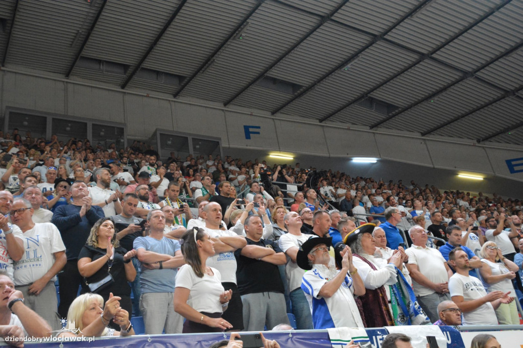 Kibice Anwilu na meczu z Treflem 24.09.2023